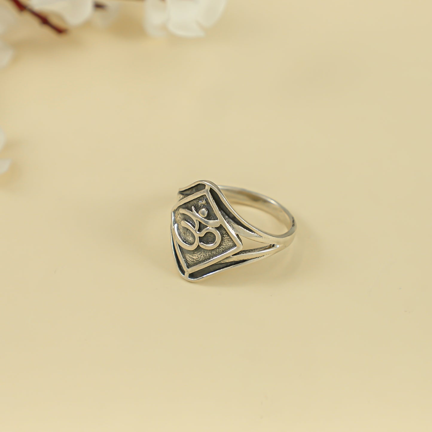 Regal Om Silver Ring