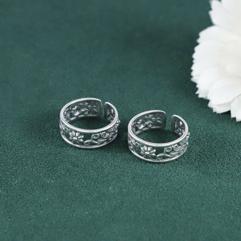 Antique Floral Band Silver Toe Rings