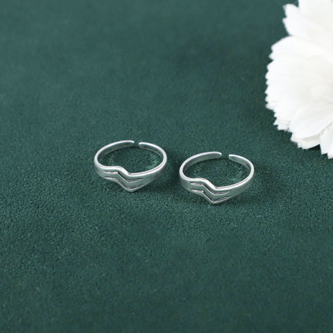 Modern V Cut Silver Toe Rings
