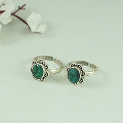 Fleura Green Silver Floral Toe Rings