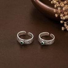 Riya Green Stone Silver Toe Rings