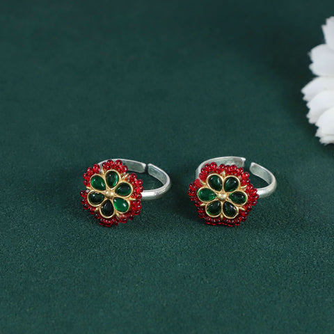 Festive Floral Elegance Silver Toe Rings
