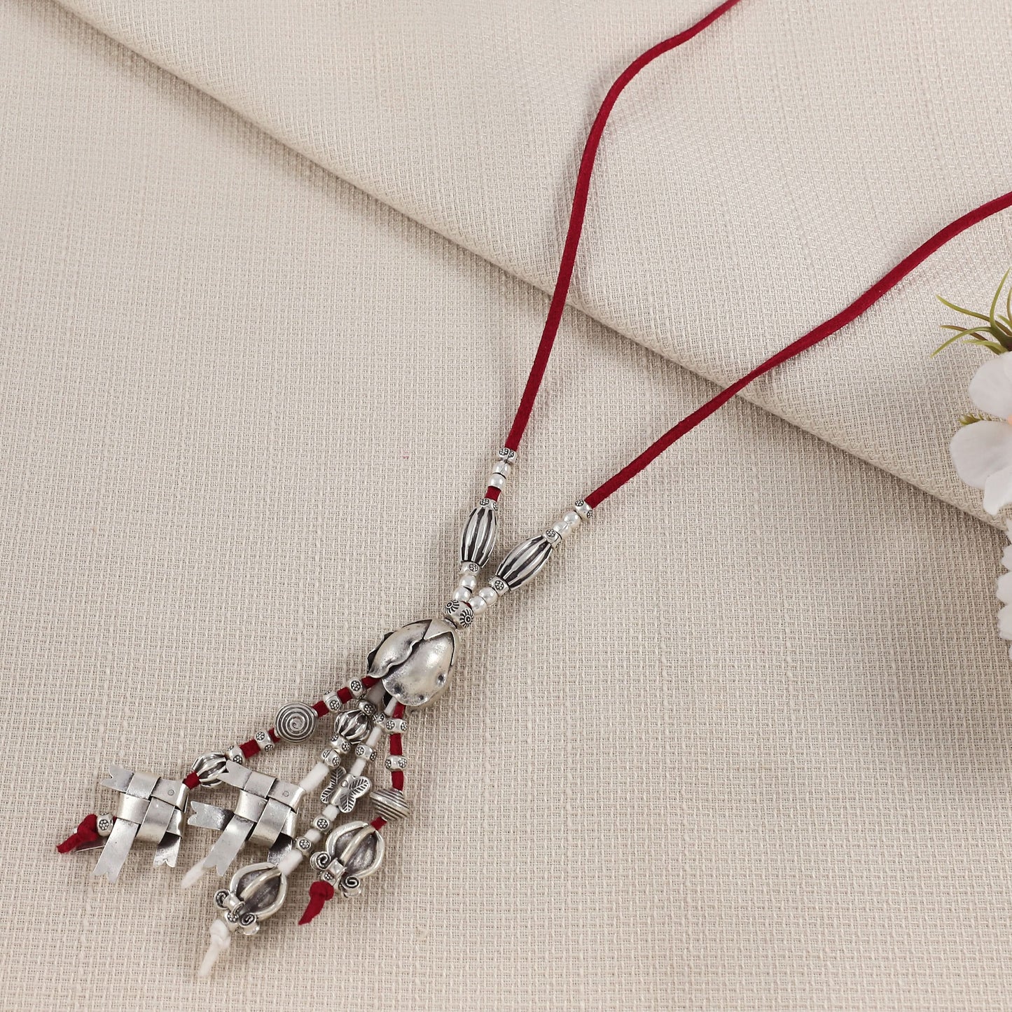 Fancy Silver Chain With Pendant