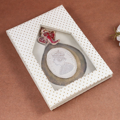 Ravishing 10GM Silver King Coin