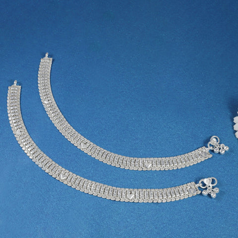 Mahi Classic Broad Silver Anklets