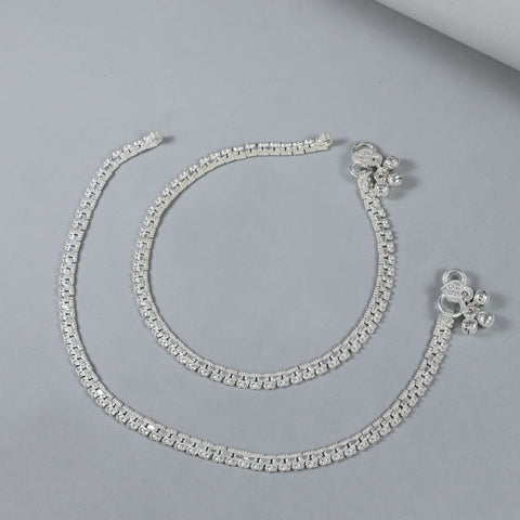 Varsha Soft Shine Silver Anklets