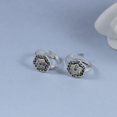 Ishani Ethnic Hexa Charm  Silver Toe Rings