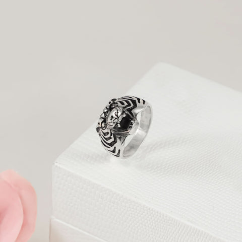 Karan Lion Head Silver Ring For Him