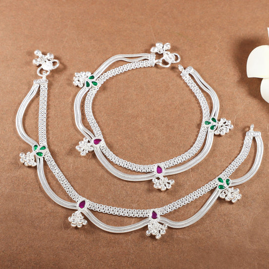 Anura Silver Anklets