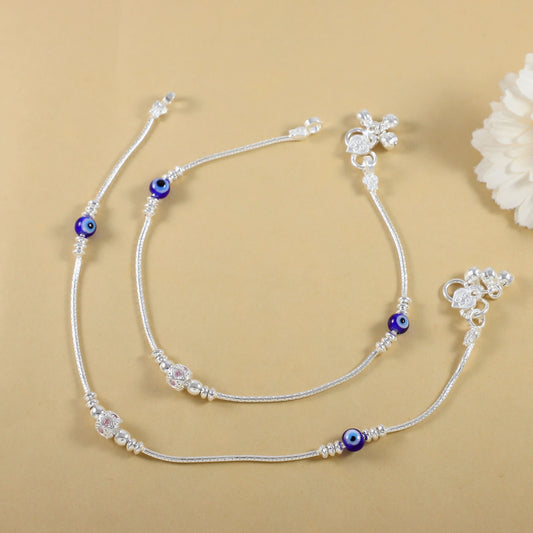 Laya Silver Anklets