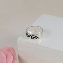 Noir Pattern Silver Band Ring For Him