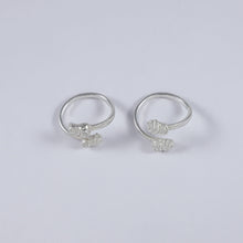 Ishita Conch Inspired Style Silver Toe Rings
