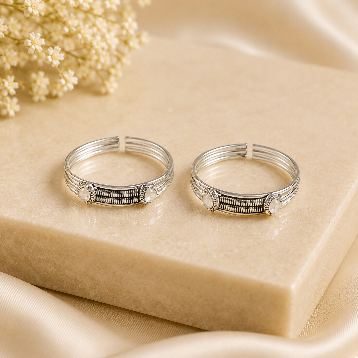 Jiya Simple Band Silver Toe Rings