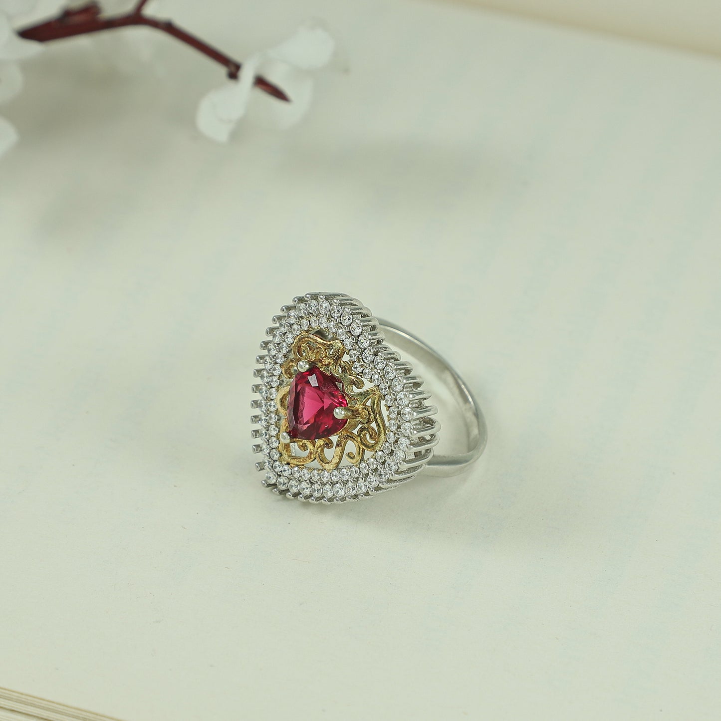 Vinashi Lovely Heart Silver CZ Ring