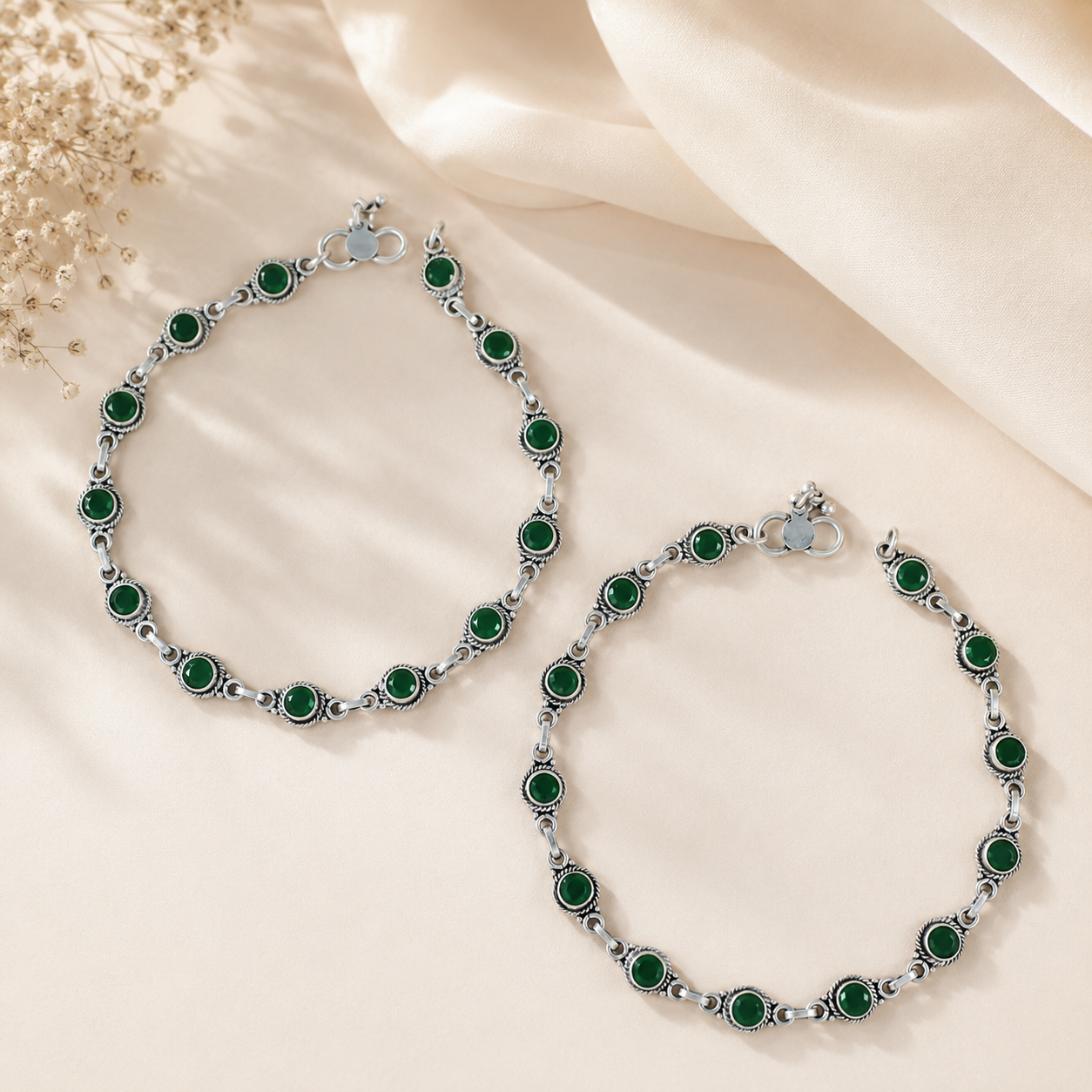 Zivaya Green Halo Silver Anklets
