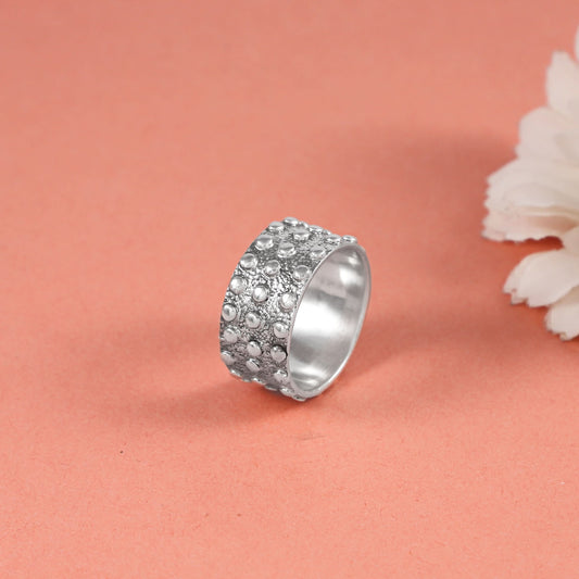 Elegance Silver Ring