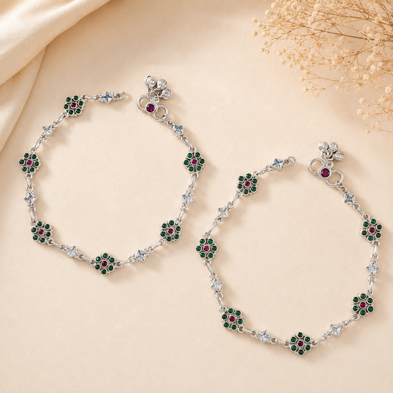 Neetu Kundan Bloom Silver Anklets