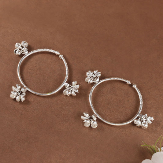 Tanvi Elegant  Silver Baby Bangles