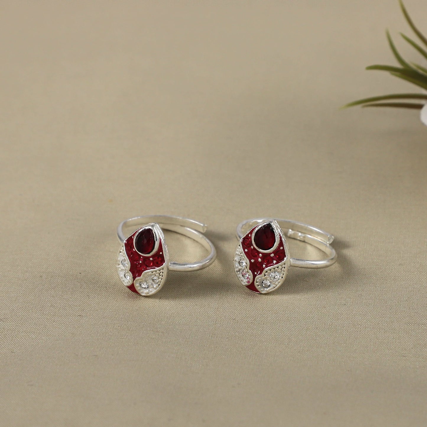 Deepti Silver Toe Rings