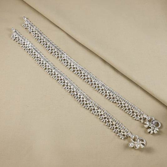 Eshani Silver Anklets