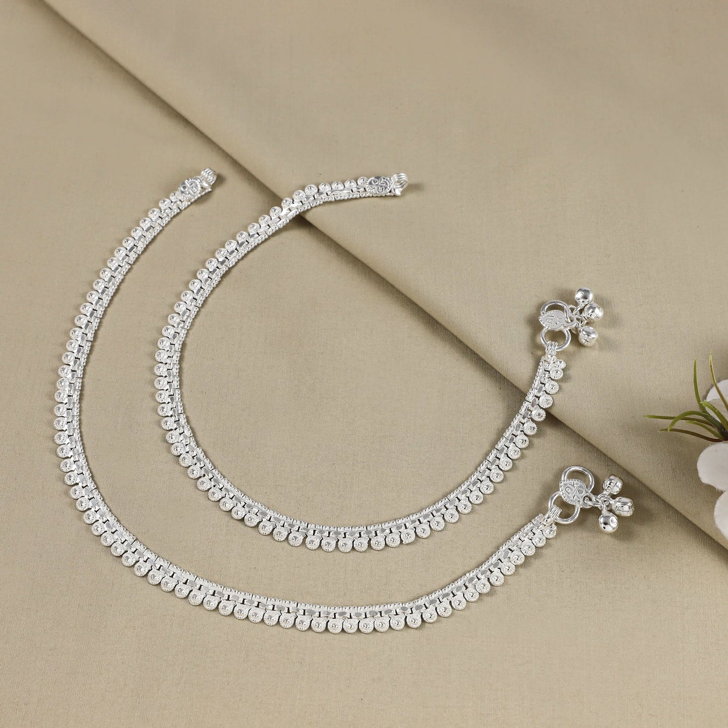 Isla Silver Anklets