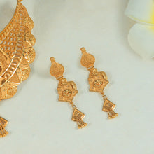 Ananta Floral Gold Choker Set