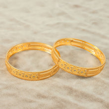 Lavanya Circle Gold Bangles