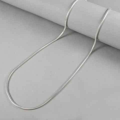 Arlys Sleek shiny Silver Chain everyday
