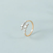 Himani Lush Leaflet Diamond Ring