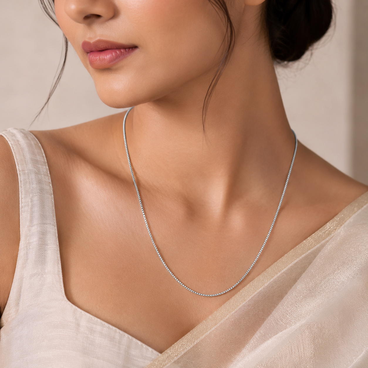 Sleek Box Link Design Silver Chain