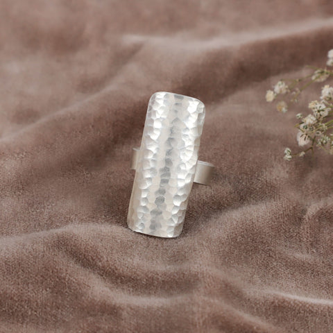 Saraswati Rectangular Design Shine Silver Ring