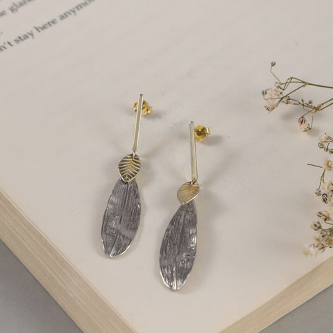 Reena Elegant Silver Leaf Earrings