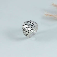 Varsha Rustic Crackle Silver Ring
