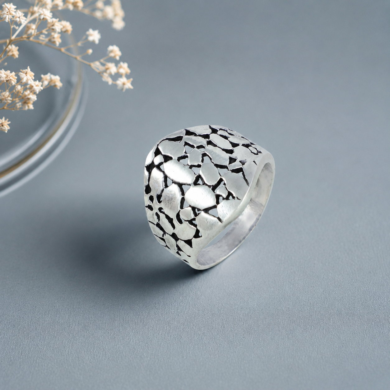 Varsha Rustic Crackle Silver Ring