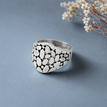 Varsha Rustic Crackle Silver Ring