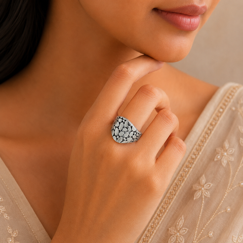 Varsha Rustic Crackle Silver Ring