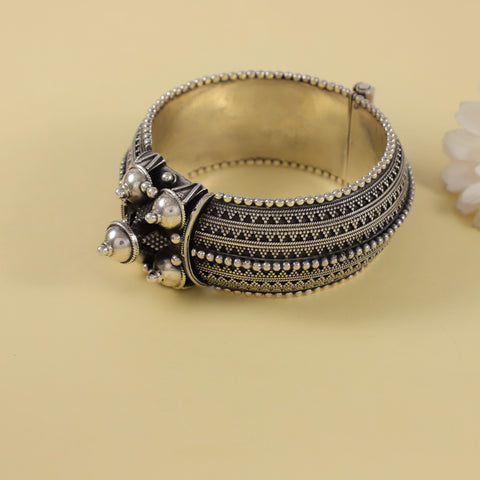 Sharvani Oxidised Silver Glory Bracelet