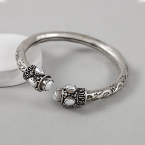 Shanvika Pearlina Silver Bracelet
