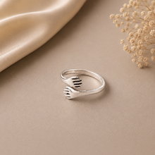 Saloni Hug Hands Silver Ring