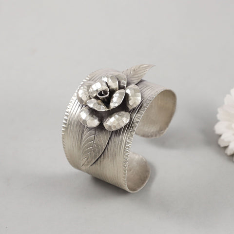 Anaya Lily Grace Petal Silver Charm Cuff Bracelet