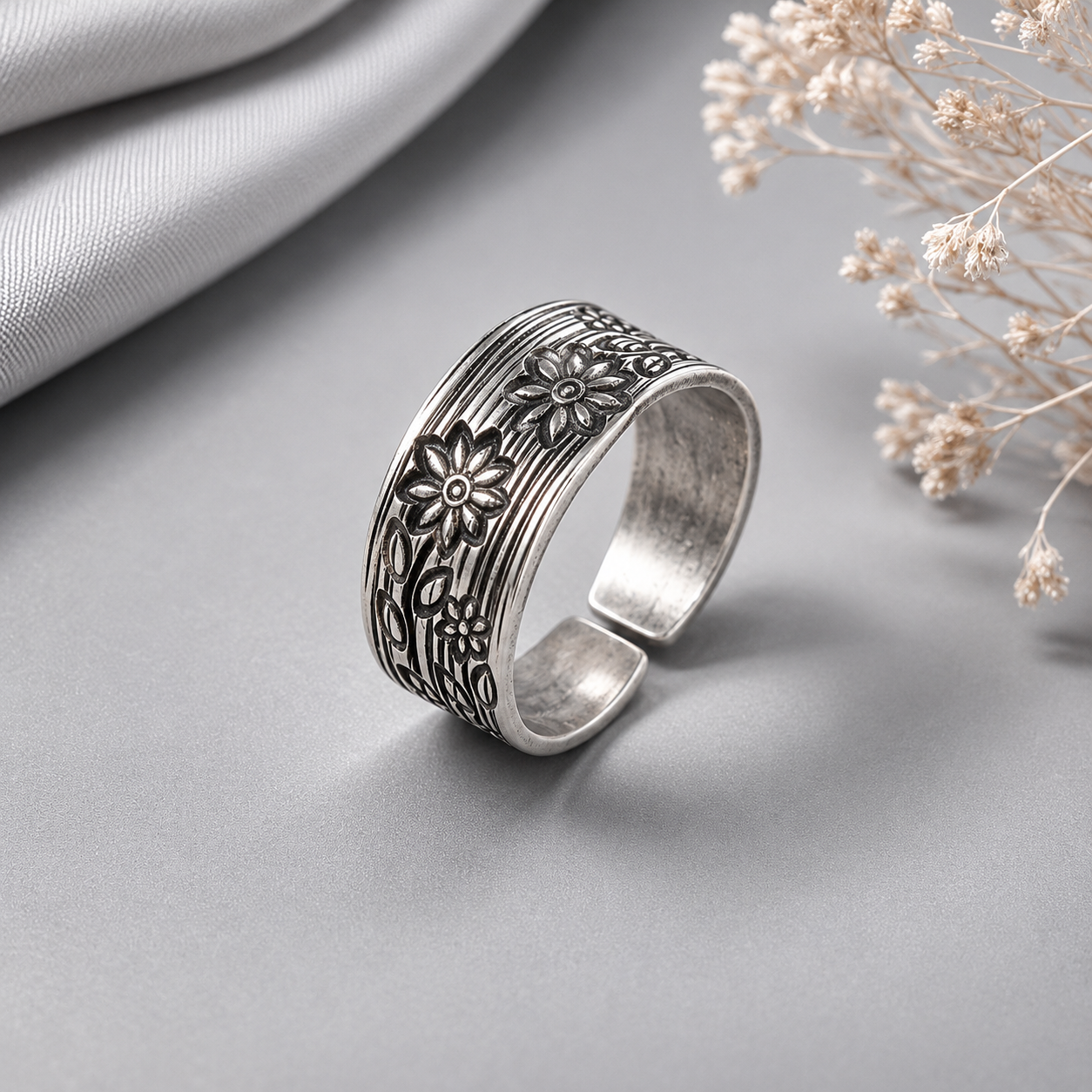 Rashmi Floral Engraved Silver Ring