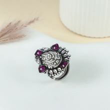 Trisha Antique Floral Design Silver Ring