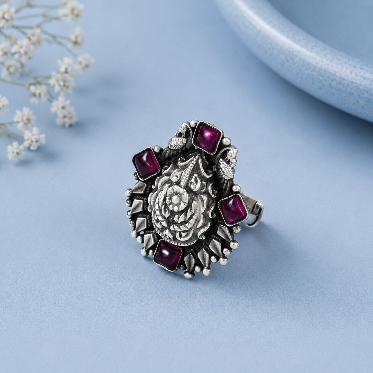 Trisha Antique Floral Design Silver Ring