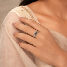Siya Om Blessing Band Silver Ring