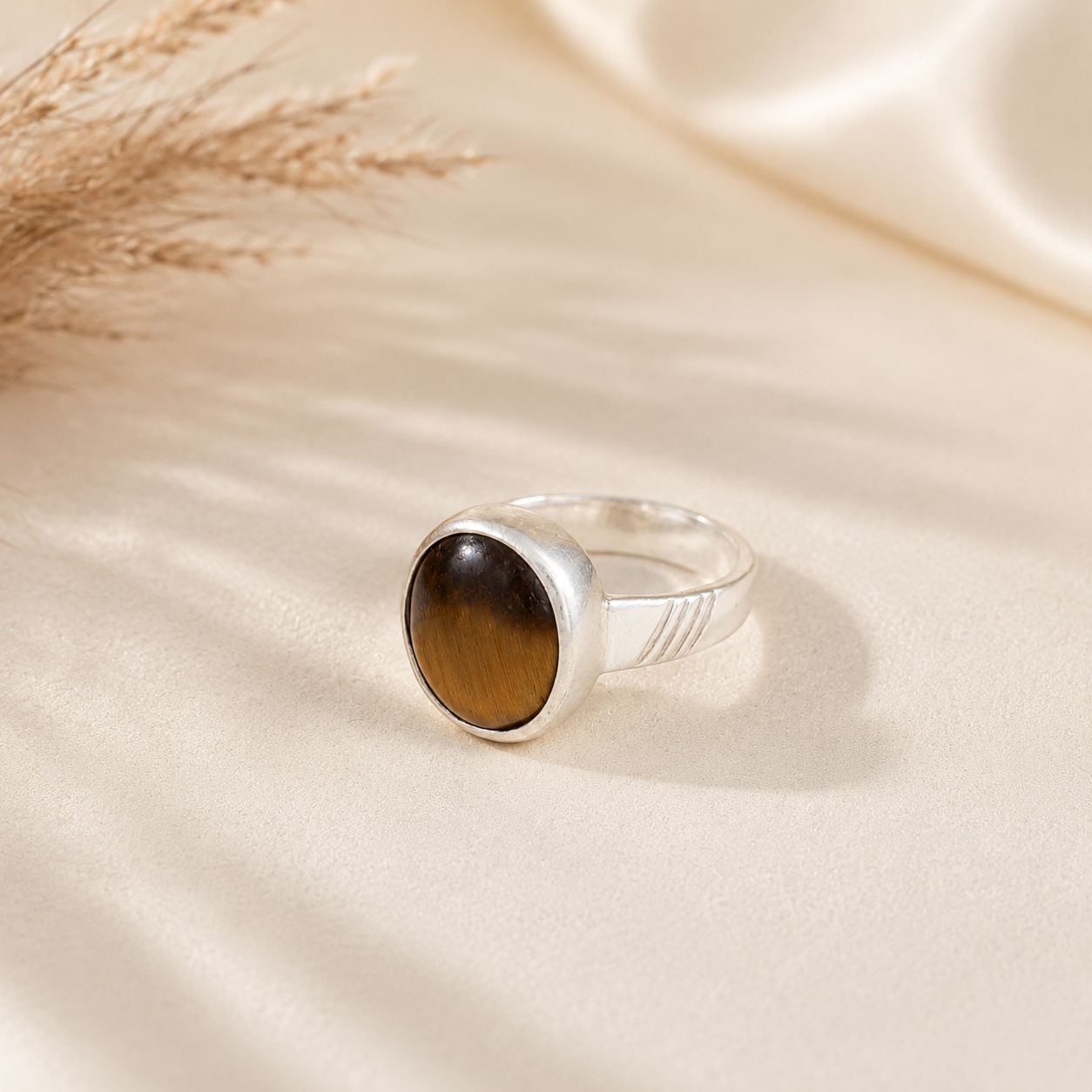 Ira Nature Glow Silver Ring