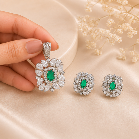 Trisha Emerald Green Stones Pendant Set