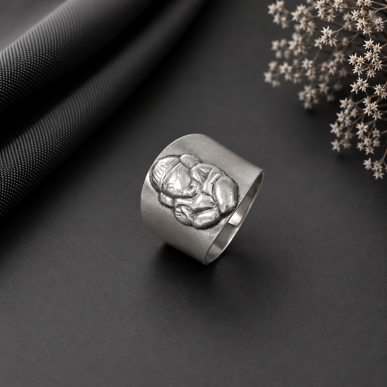 Eshani Divine Ganesh Silver Ring
