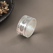 Gauri Leaf Texture Silver Ring