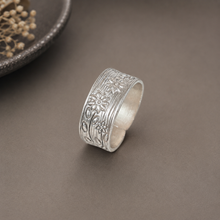 Jyoti Floral Elegance Silver Band