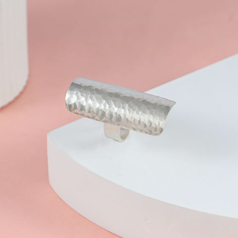 Mishti Sleek Metallic Finish Silver Ring